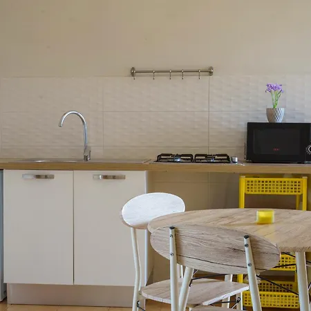 アパートホテル Il Panorama Housing Cilento 3*