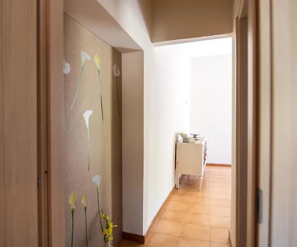 アパートホテル Il Panorama Housing Cilento 3*