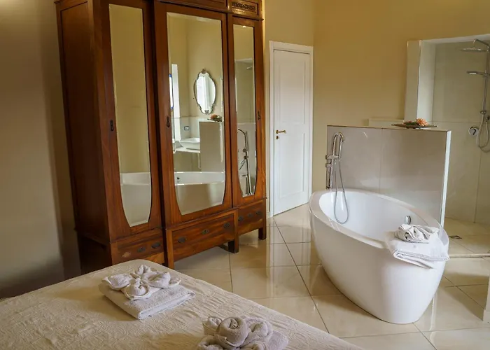 Il Panorama Housing Cilento 3* サンタ・マリア・ディ・カステッラバーテ
